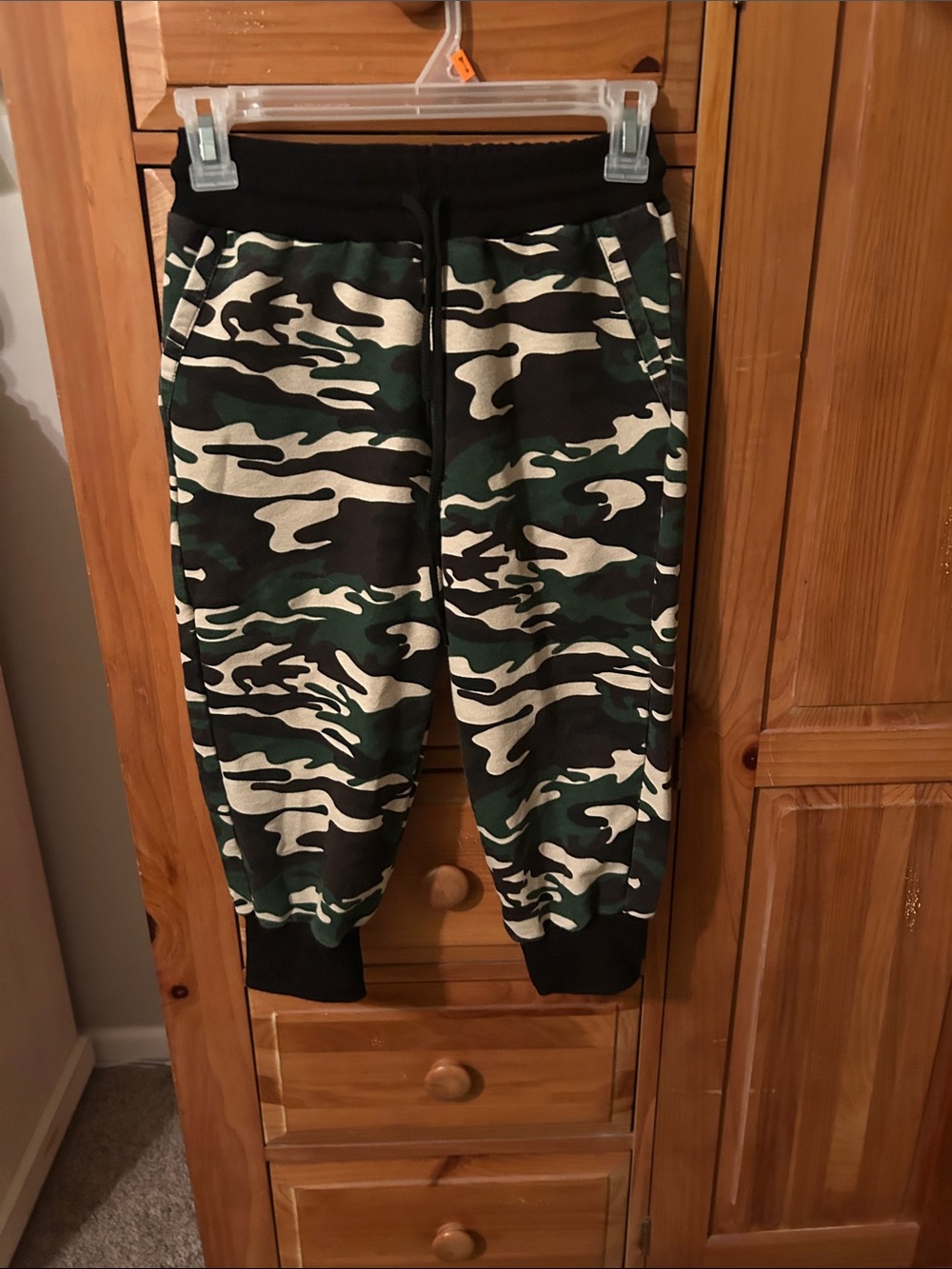 Camo Jogger capri Green Camo pants